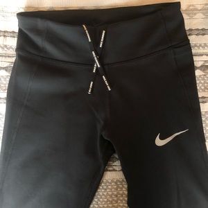 Nike Dri-FIT Leggings (Never worn)
